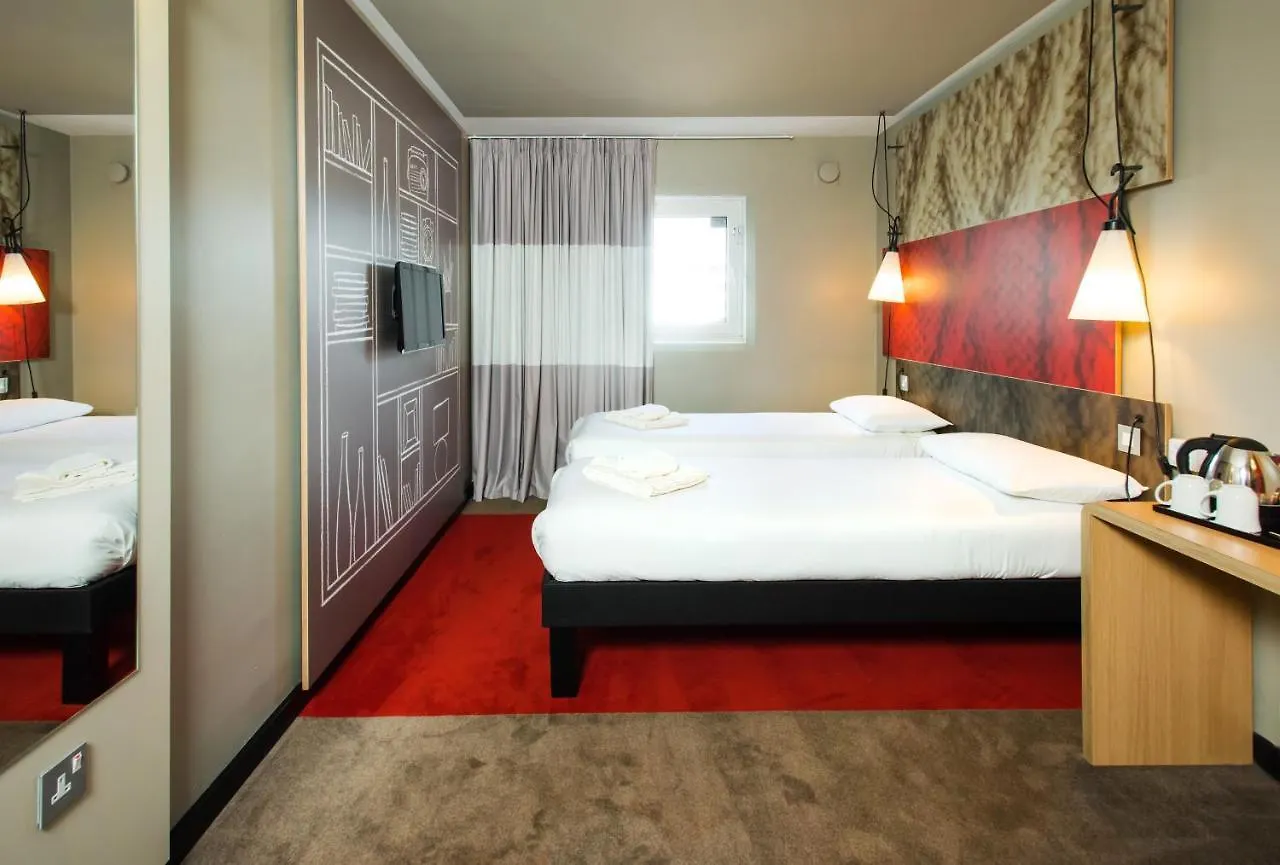 Ibis Birmingham Bordesley Hotel