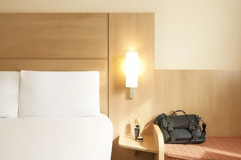 Ibis Birmingham Bordesley Hotel 3*,