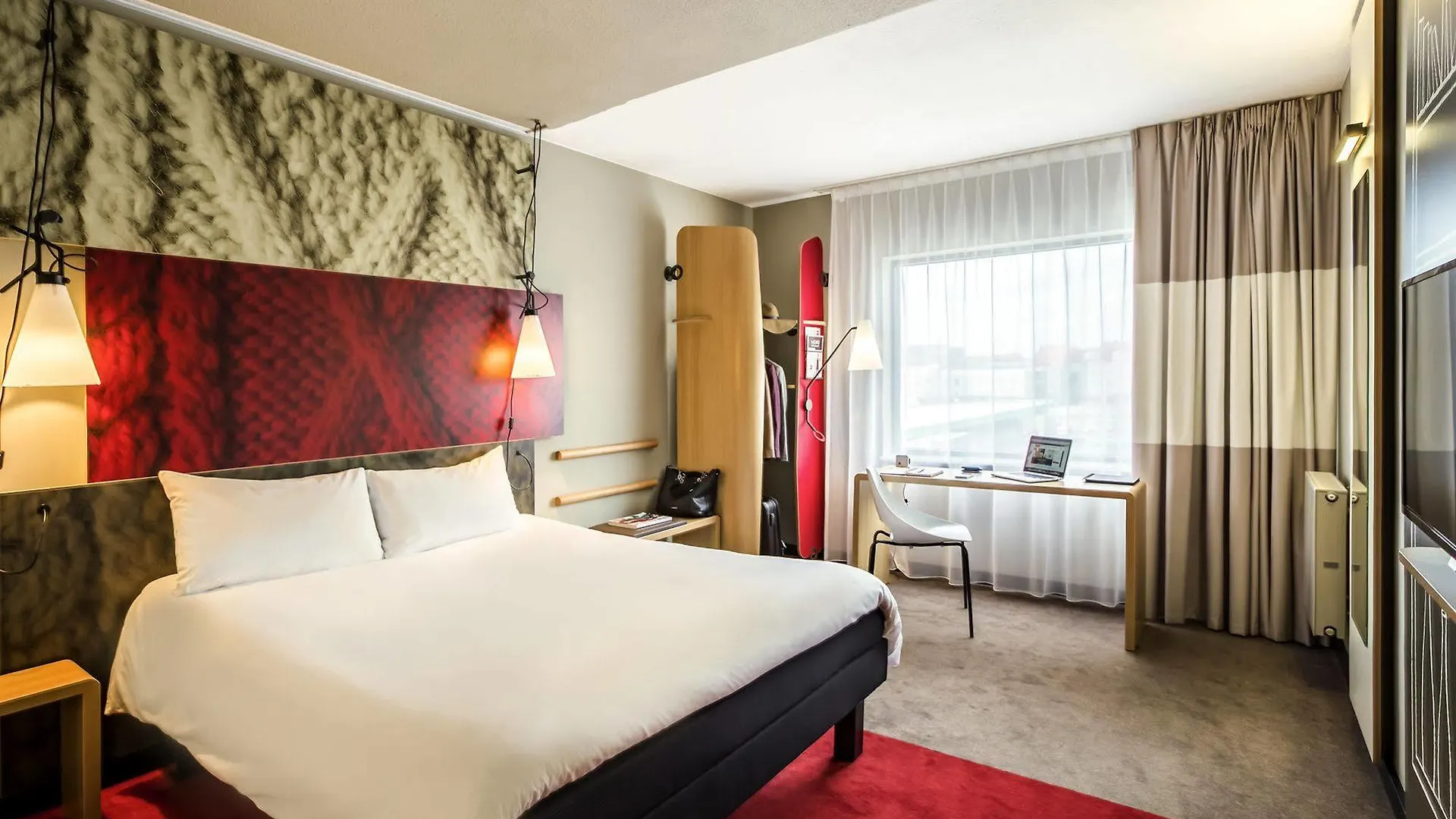 Ibis Birmingham Bordesley Hotel